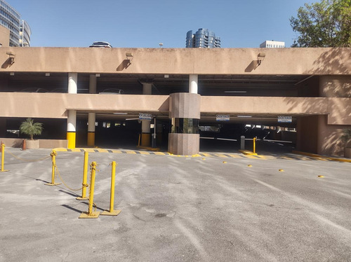 Imagen 20 de 22 de Oficina En Renta Torre Kyo Gomez Morin San Pedro Garza Garcia Planta Baja