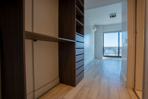 Torre Link Impecable 2 Ambientes Con Cochera