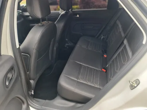 Citroën C4 Cactus 1.6 Shine Turbo Aut