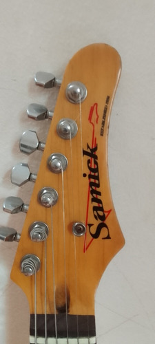 Guitarra Samick Stratocaster