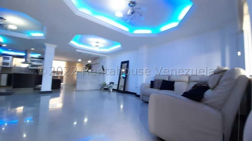 Imagen 4 de 30 de Casa En Venta En Terra Mia Cabudare, Cuenta Con Techo Flotante Y Luces Indirectas, Columnas Romanas Imperiales, Cocina Equipada, Cod 22-16008, Inf 04245943684, J17