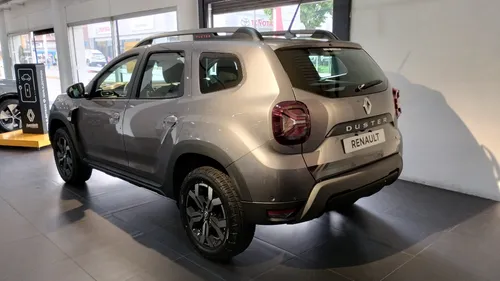 Renault Duster Iconic 1.3T 4x4 Mt