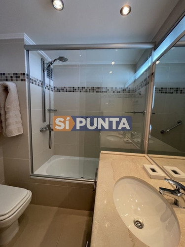 Imagen 25 de 30 de Excelente Apartamento Semi Piso En Venta!!