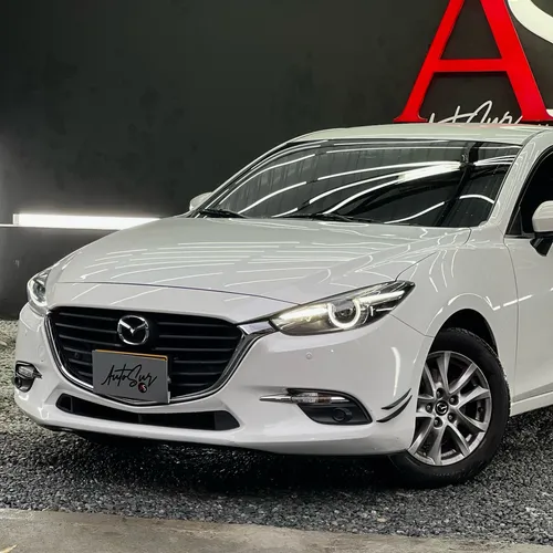 Mazda 3 2.0 Sport Touring