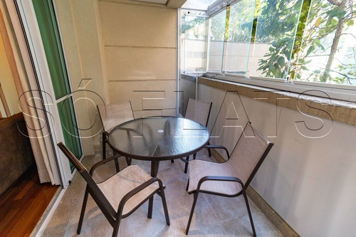 Imagem 7 de 15 de Apartamento Com 02 Dorms, Lindamente Decorado, Excelente Localização - Sf34306