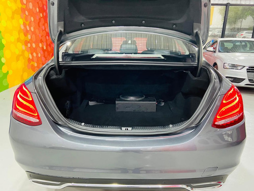 Mercedes-Benz Classe C 1.6 Avantgarde Turbo Flex 4p