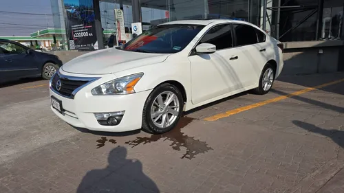 Nissan Altima 2.5 Advance Navi Mt