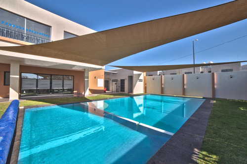 Casa En Venta Punta Mixe, León, Gto Modelo Erandi