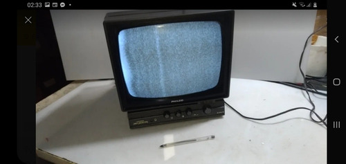 Tv Antiga Philco Preto E Branco..colecionador