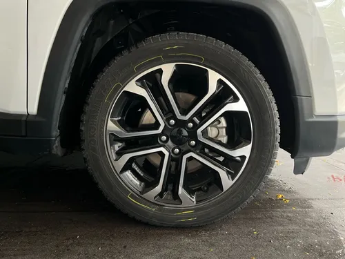 Jeep Compass 2.4 Limited 4x2 At