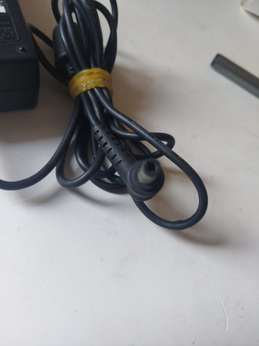 Fonte Alimentação Delta 19v 3,42a Adp-65jh Bivolt C/ Defeito