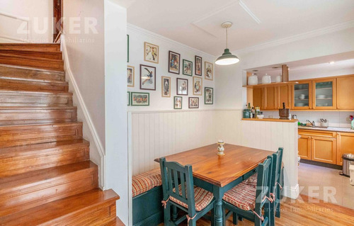 Imagen 18 de 30 de Oportunidad! Hermoso Piso En Edificio Francés, De 2 Pisos, En Recoleta