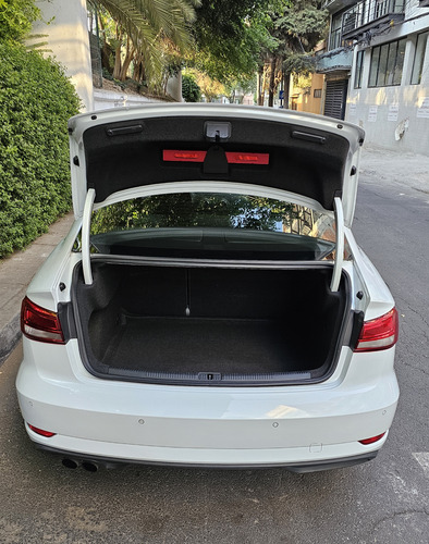 Audi A3 2.0 Sedán L Dynamic At Dsg