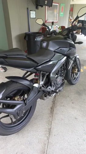 Pulsar Ns 200 Negro Mate
