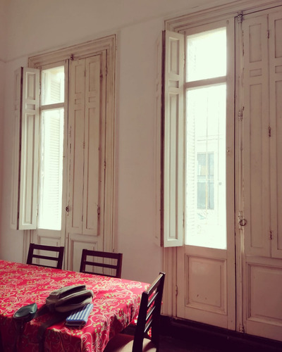 3 Dormitorios, 2 Baños, Ubicada En Barrio Parque Rodo