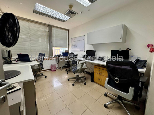 Ft Oficina En Venta - Campo Alegre / Mls #25-23726