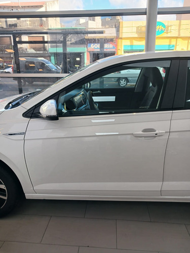 Volkswagen Polo 1.6 Msi Highline At