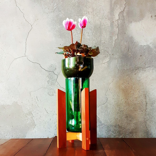 Violeta Little Plant 24 Con Soporte Maceta Autorregante