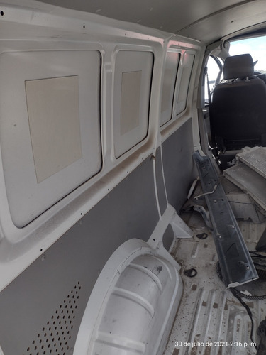 Imagen 3 de 10 de Volkswagen Transporter 2015 Por Partes Refacciones Yonke