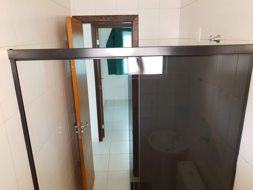 Casa De 3 Quartos Mais Subsolo