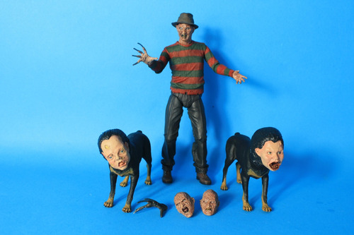 Freddy Krueger Ultimate Part 2 Neca (Usado)