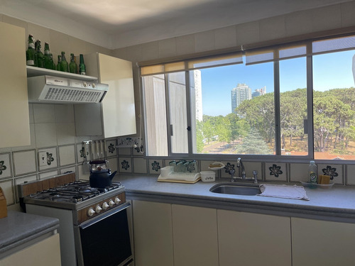 Imagen 8 de 17 de Departamento En Venta Ubicado En Punta Del Este, Punta Del Este / Maldonado