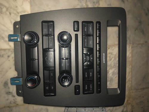 Radio Reproductor Cd Ford Mustang Original 2007 Hasta 2013 (Usado)