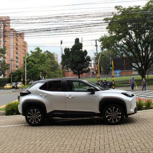 Toyota Yaris Cross 1.5 Hev Xls