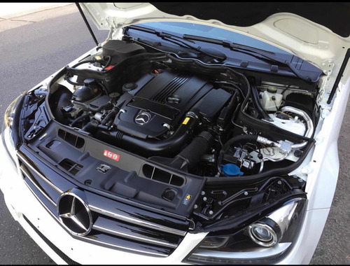 Imagen 3 de 11 de Mercedes Benz C250 Edition C