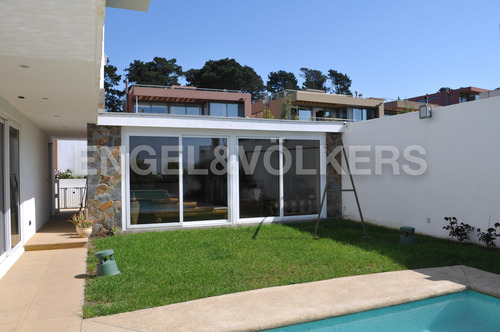 Casa En Bosques De Montemar