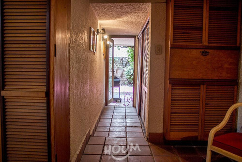 Casa En Bosques De Las Lomas, Miguel Hidalgo Con 3 Habitaciones