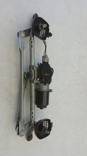 Motor De Brazos Limpiadores Dodge Attitude 2023. (Usado)