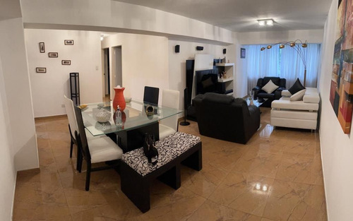 En Venta Bello Apartamento Remodelado En Manzanares Este. Aa Solo Cliente Directo