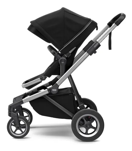 Thule sleek black on sale