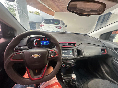 Chevrolet Onix 1.4 Effect 5p