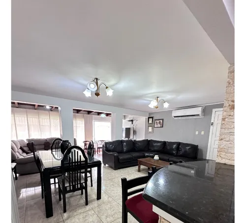 En Venta Casa Bote B