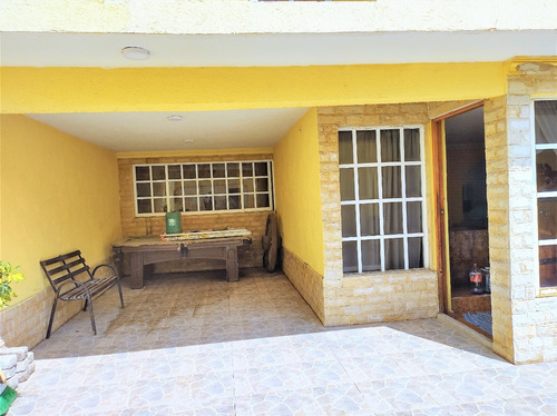 Imagen 4 de 14 de Casa Con Precioso Jardín, 4 Rec, 3autos, Calle Tranquila