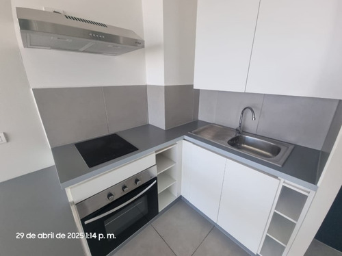 Dpto N° 1101-a, 1d+1b, Calle Frankfort, Comuna San Miguel
