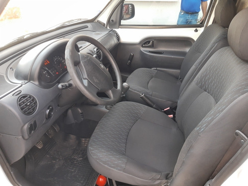 Imagem 8 de 13 de Renault Kangoo Kangoo Expression