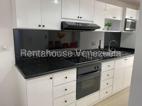 Km Apartamento (1 Nivel) En Alquiler En Colinas De La Tahona, Distrito Metropolitano