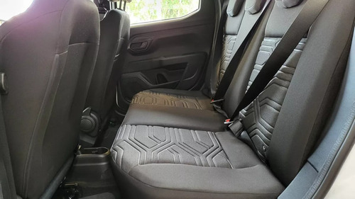 Fiat Strada 1.4 8v Freedom Cd