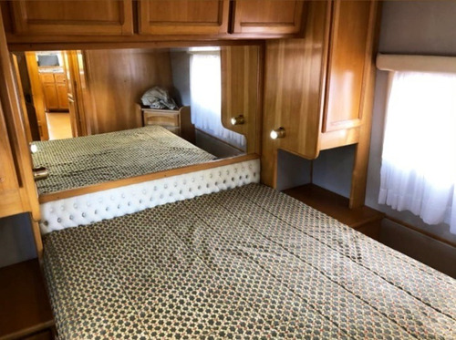 Imagem 7 de 9 de Motorhome Hobby - Ano De Fabricação: 2003