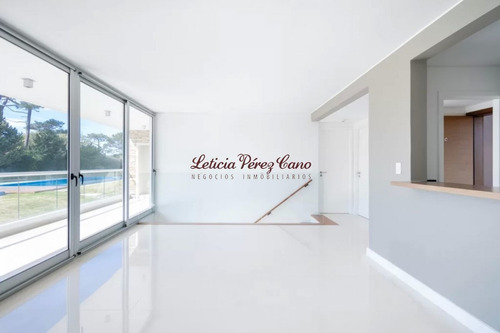 Imagen 9 de 10 de Venta Apartamento En Playa Brava , 2 Dormitorios