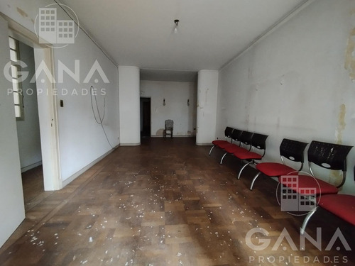Casa En Venta A Mts Del Shopping Del Siglo - Ideal Inversores.