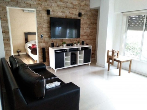 Imagen 8 de 17 de Casa En Venta En Jose Leon Suarez