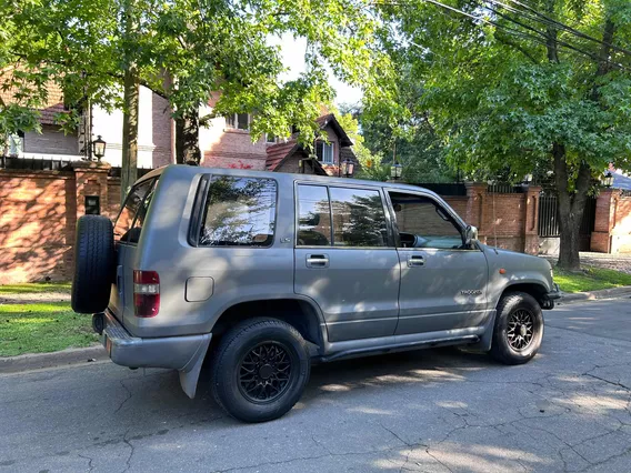 Isuzu Trooper 3.1 Di Banzai Wagon