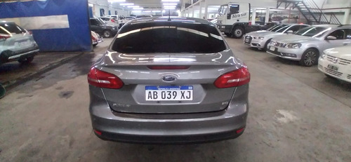 Imagen 5 de 15 de Ford Focus Se Plus 2.0