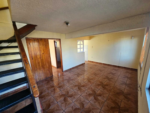 Arriendo Casa Central 3 D, 2 B, 1e, Patio (100676)
