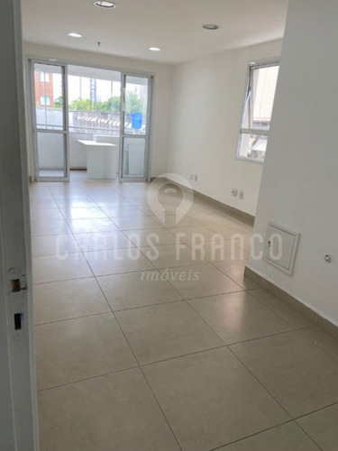 Imagem 2 de 5 de Sala Comercial, Com 34m², Varanda, 2 Banheiros, Ar Condicionado, 1 Vaga - Rua Paes Leme - Pinheiros - Cf65635