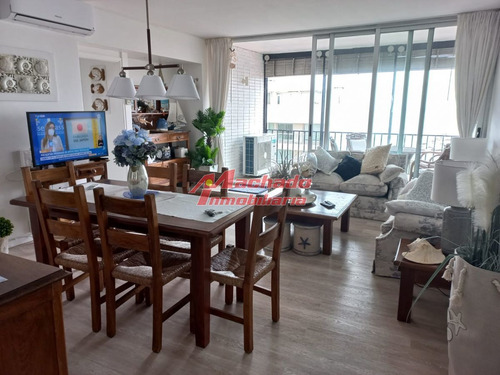 Imagen 6 de 23 de Venta De Apartamento De Tres Dormitorios En Punta Del Este